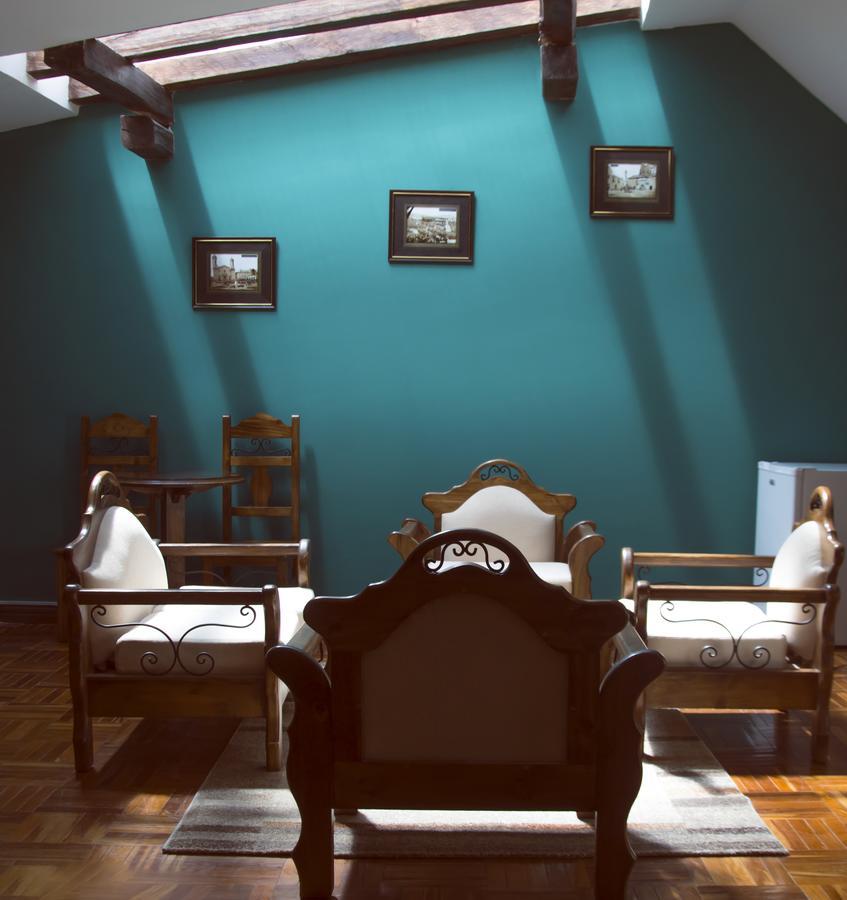 Hotel Santa Monica Potosí المظهر الخارجي الصورة