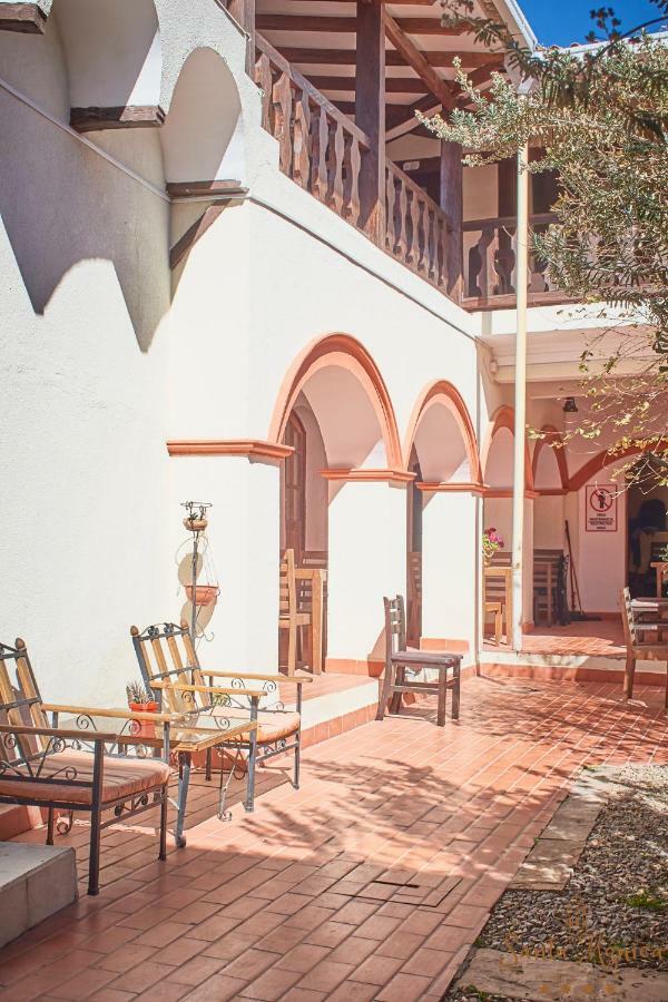 Hotel Santa Monica Potosí المظهر الخارجي الصورة